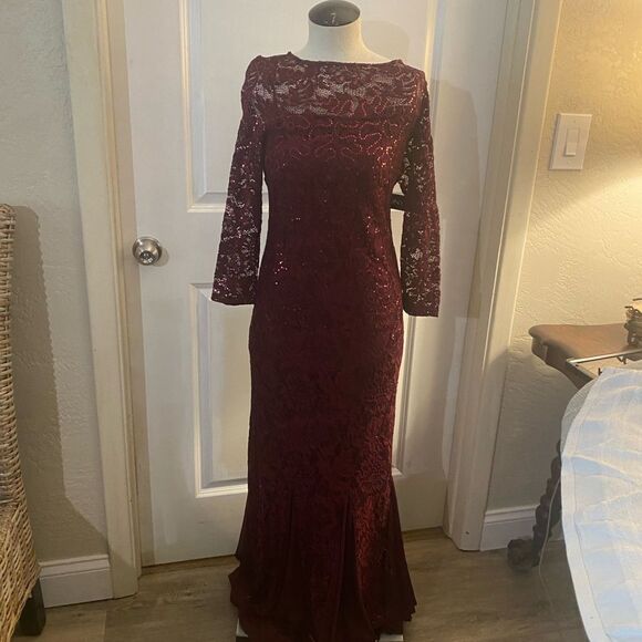 NWT Onyx Nite Merlot Gown Sz 4 - Picture 2 of 7